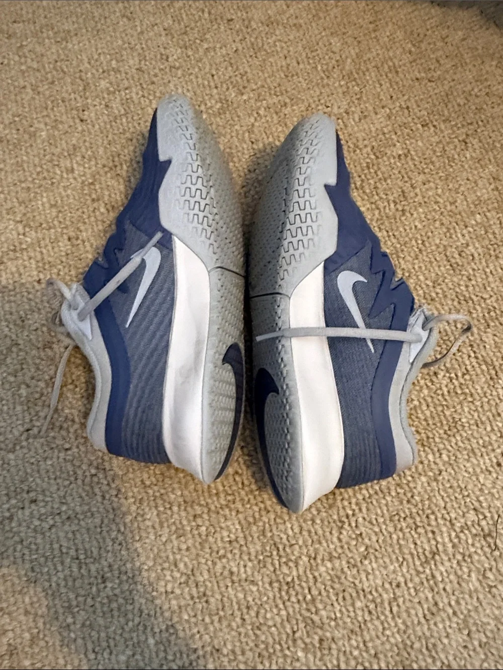 Nike Kids Pale Blue and Navy Lightweight Sneakers